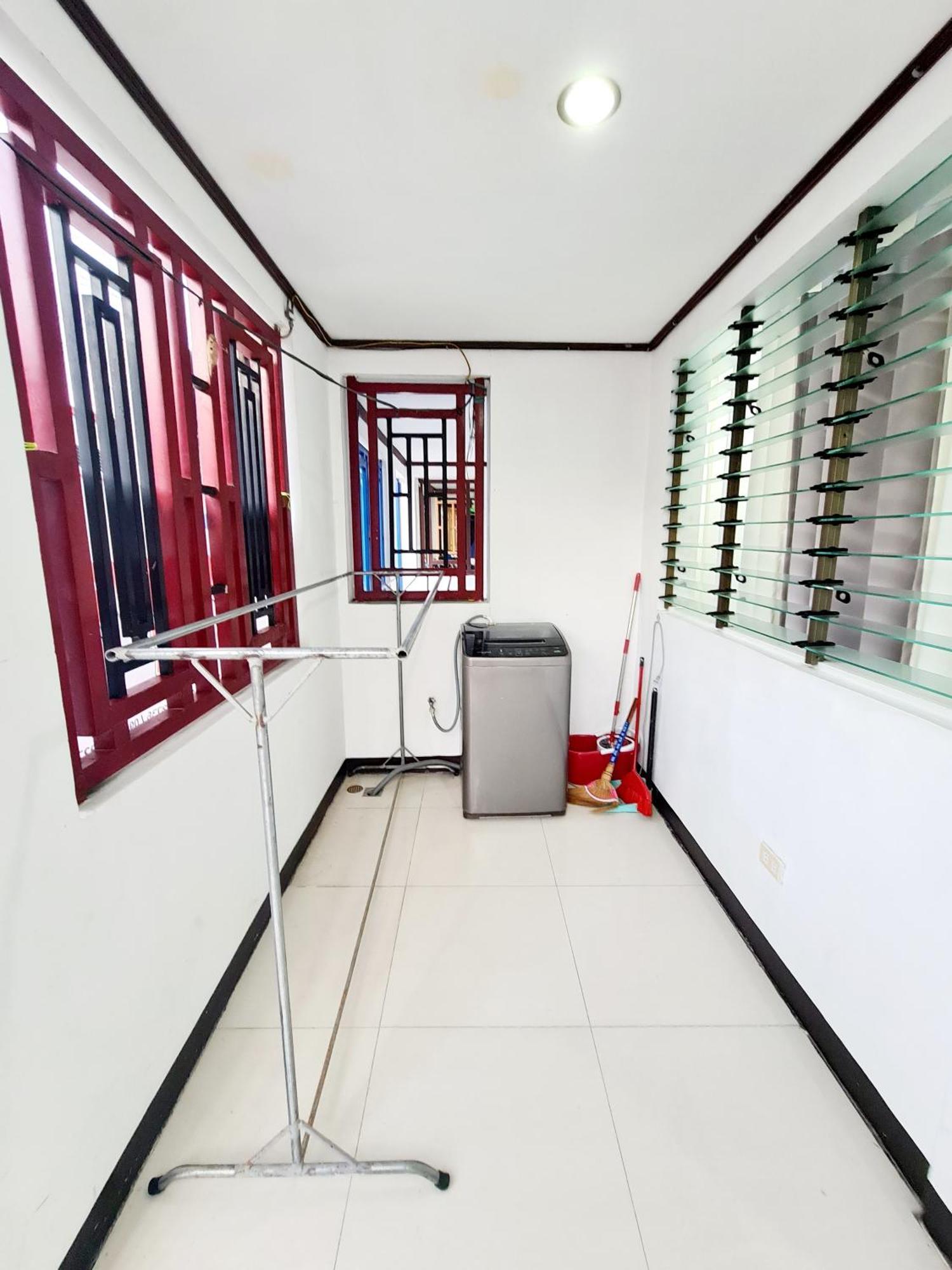 Calapan City Fully Furnished House Transient Near Xentromall L39 Exteriör bild