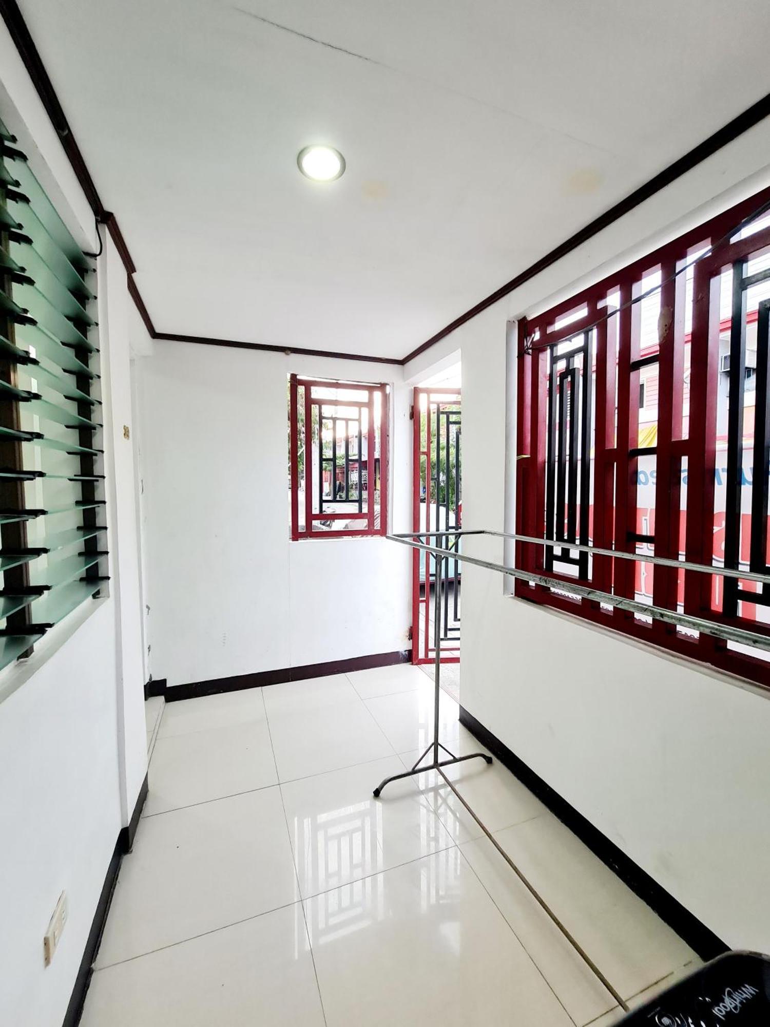Calapan City Fully Furnished House Transient Near Xentromall L39 Exteriör bild